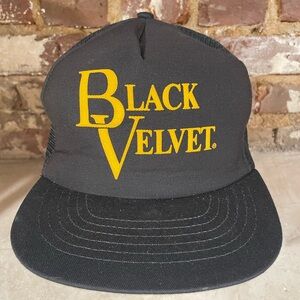 Black Velvet Trucker HAT Canadian Whiskey Vintage RARE 1980s SnapBack MESH